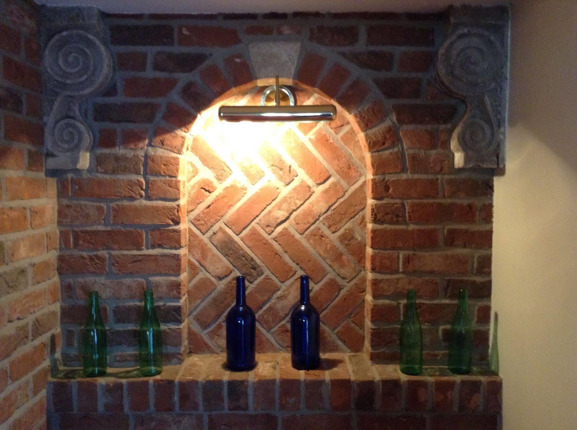 The Crown Hotel Mundford Esterno foto